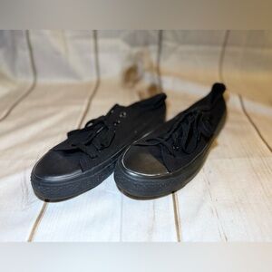 Classic Black Low-Top Canvas Sneakers